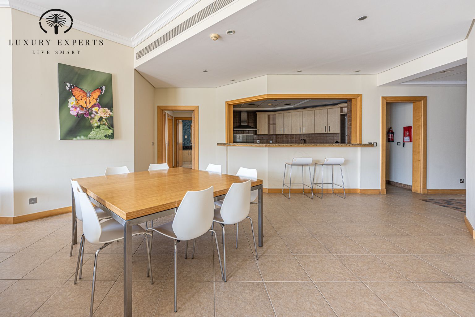 3BR | Spacious | Road View | Furnished