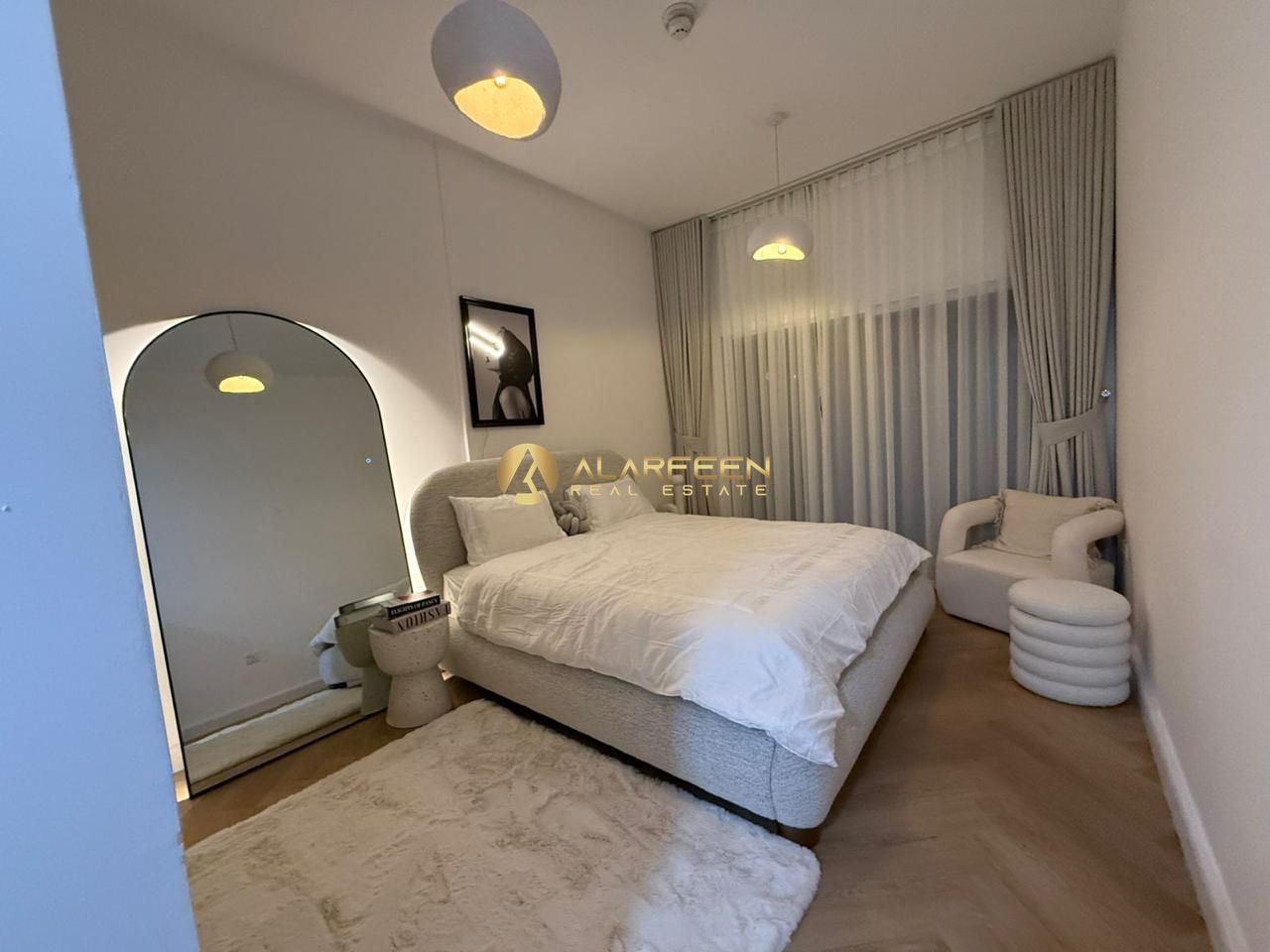 Luxurious Furnished | With Bills I Ready To Move