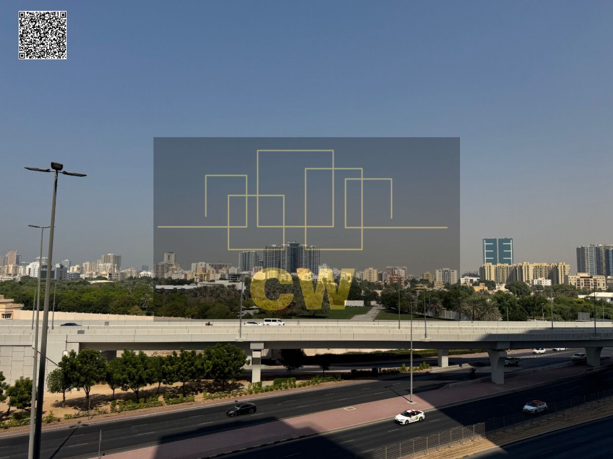 FOR SALE TWO BEDROOM WITH PALACE VIEW DP 269K