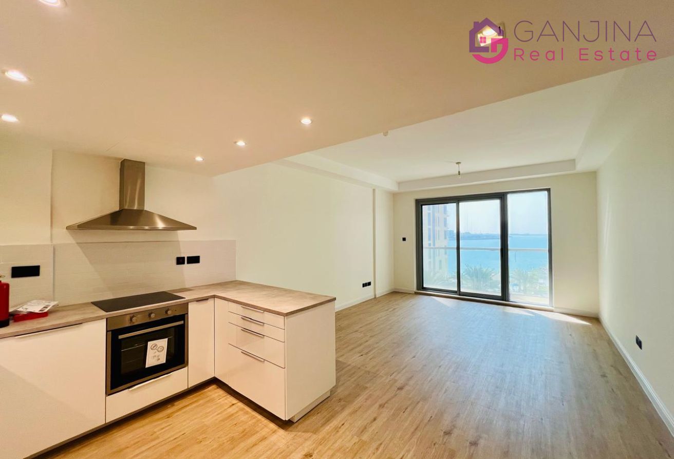 Sea view | Upgraded | 2 BHK