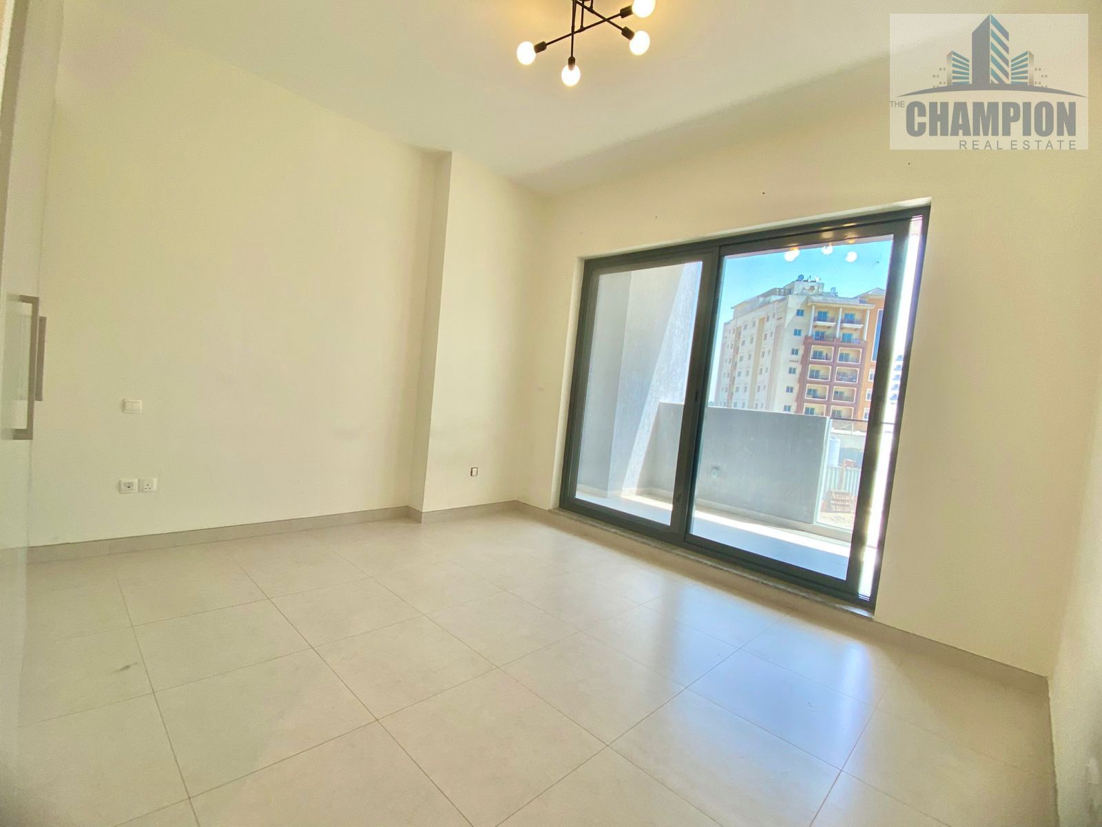 • Elegant 3BHK Apartment with Store & Private Terrace | 1600 Sqft | 118K