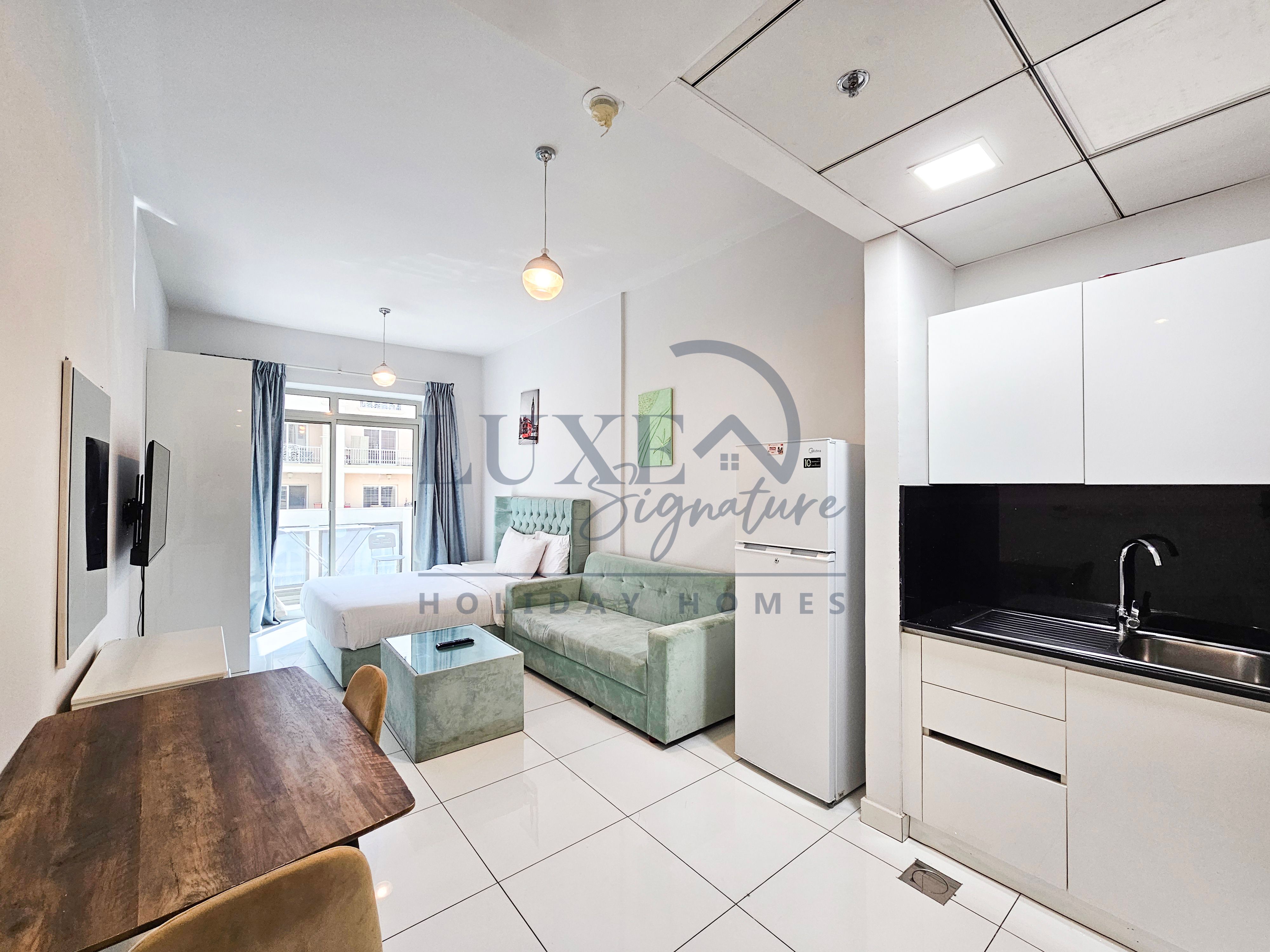 READY TO MOVE IN STUDIO || AMAZING INTERIOR || CALL US NOW