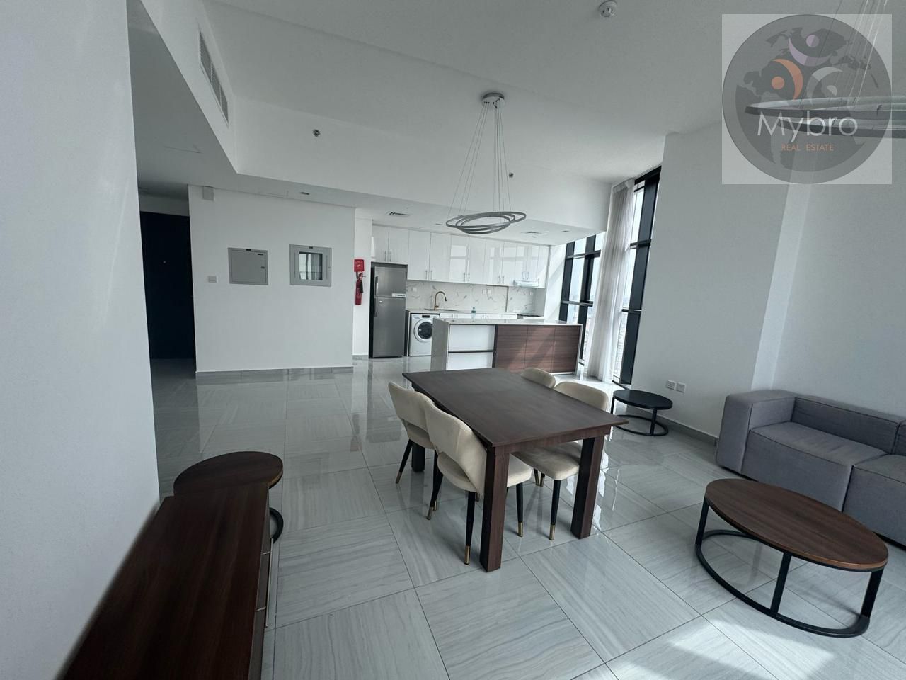Vacant | Prime Location | High Floor