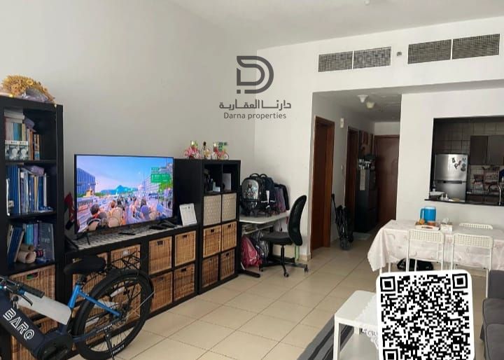 Spacious 1 Bedroom Apartment with Private Parking, located on a mid-floor and offering a modern layout with excellent finishing. The apartment has a total area of 1,130 sq. ft and is perfectly situated in Ajman One, one of the most demanded residential com