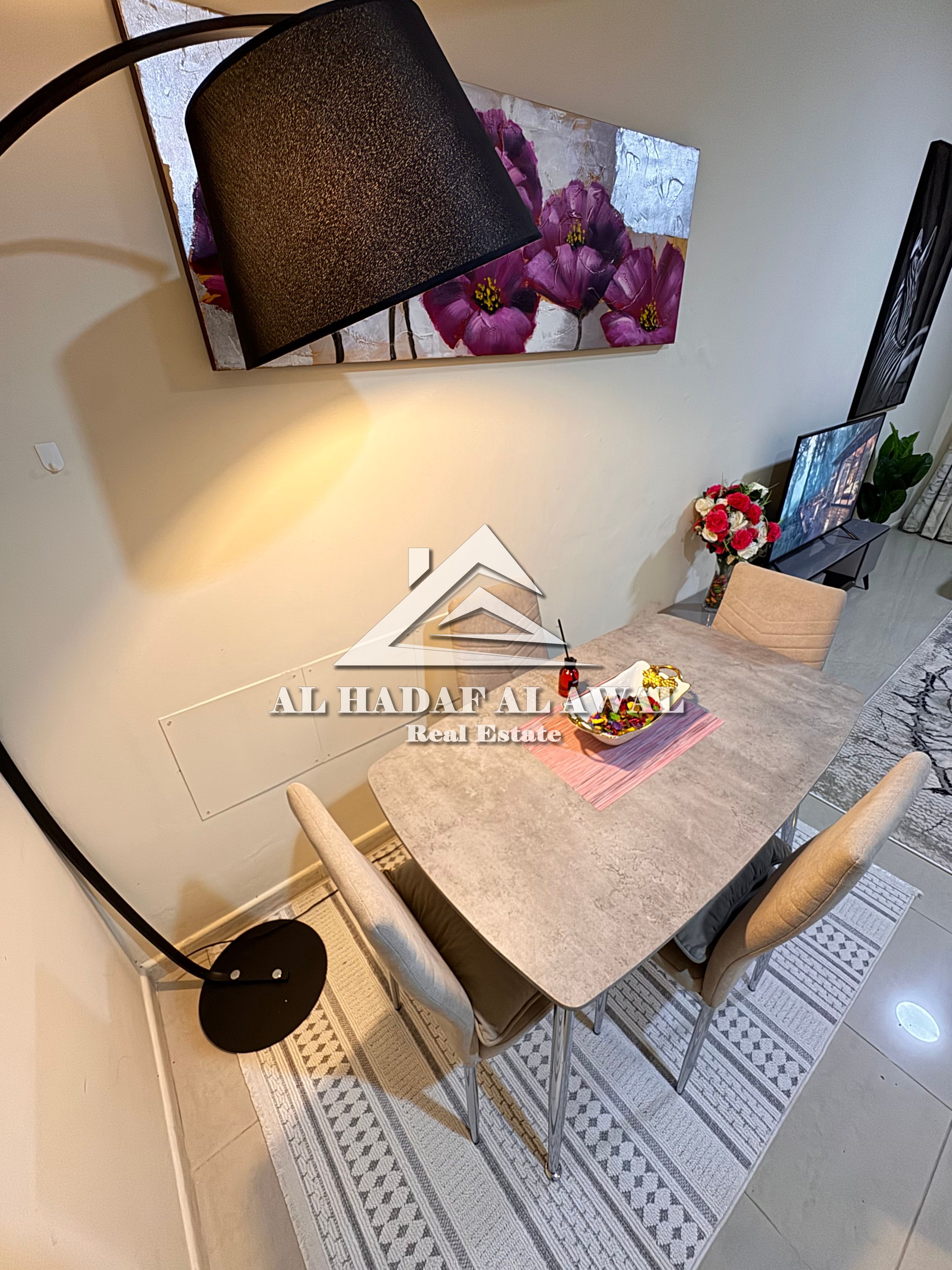 Apartment for rent in Al Taawun - Sharjah: 2 bedrooms + hall + 2 bathrooms + balcony