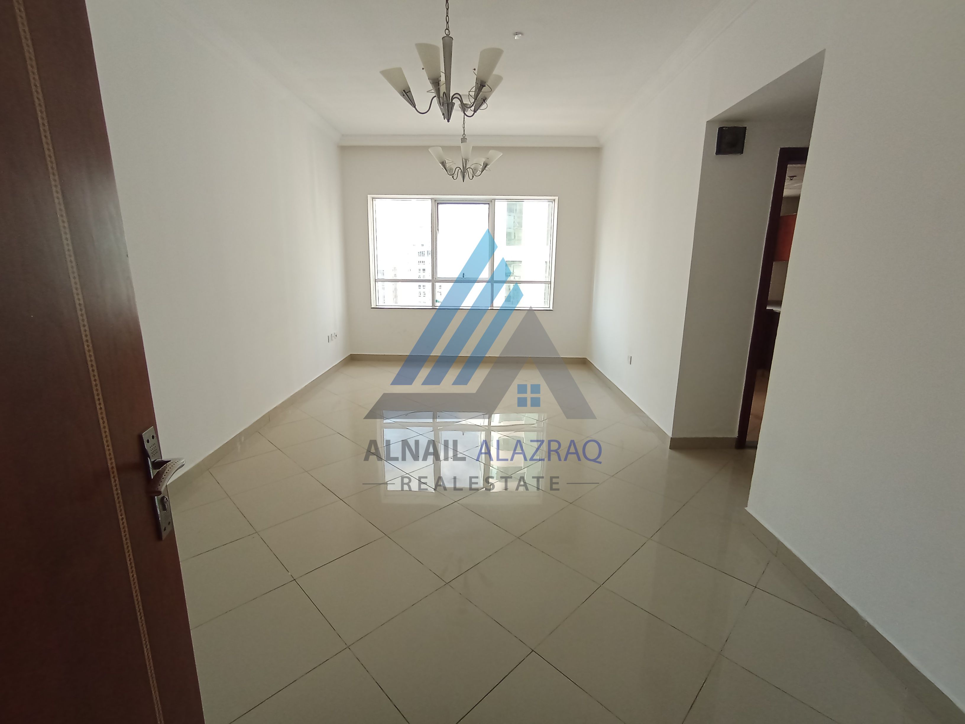 Three rooms and a hall with a gym, swimming pool and kids area