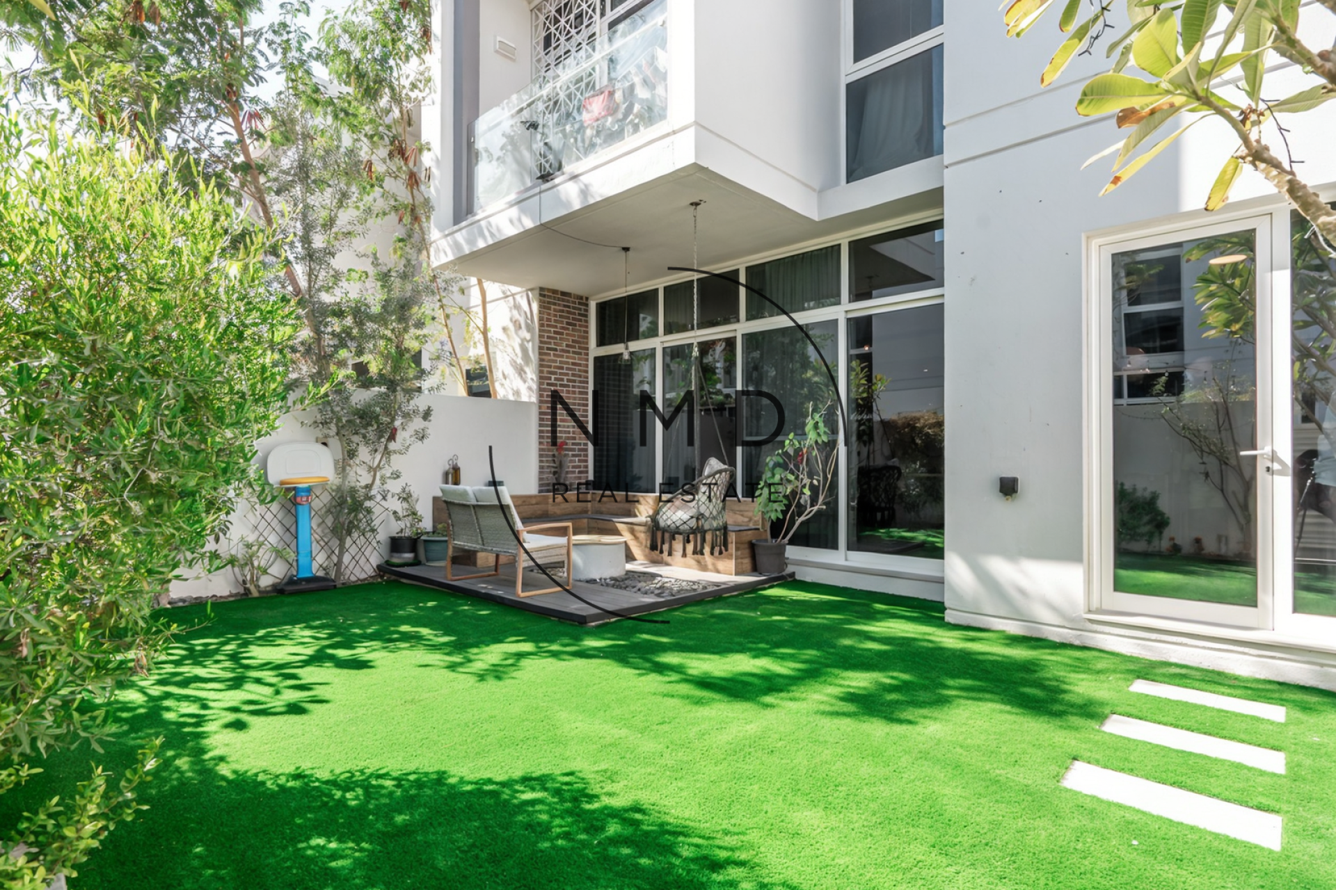 MODERN 3 BED | SERENE | BEAUTIFUL FAMILY HOME