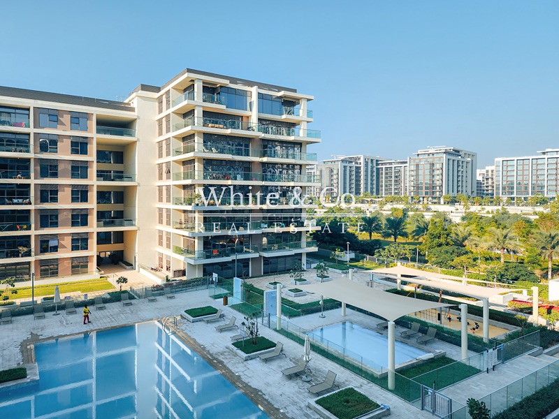 Large 2 bed | Pool and Park view | Rented