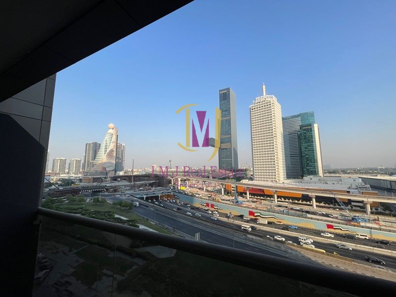 Unfurnished 3BR | Mid Floor | Sh. Zayed Rd View