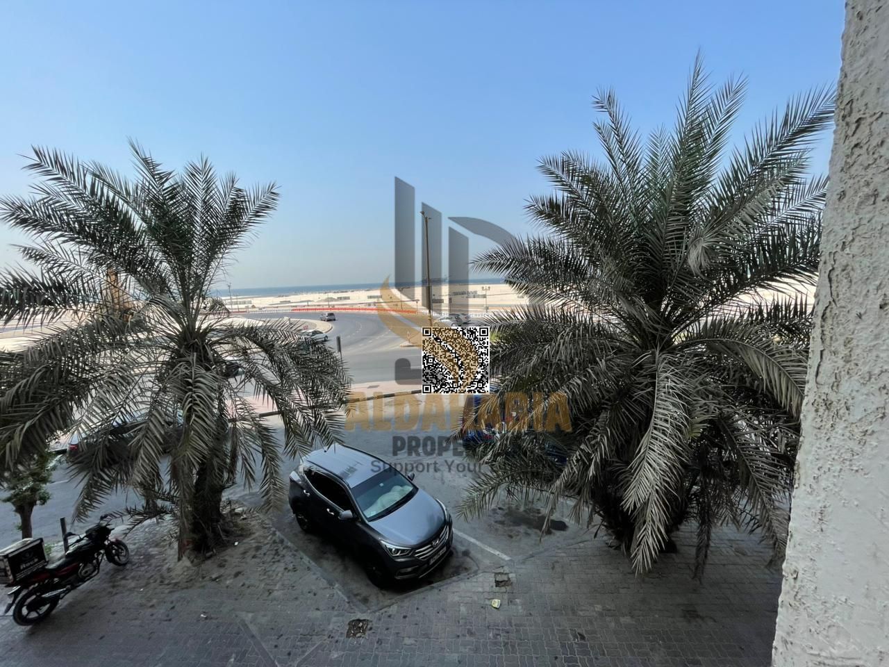 Hot Deal – Family 2BR Apartment with Balcony on Corniche