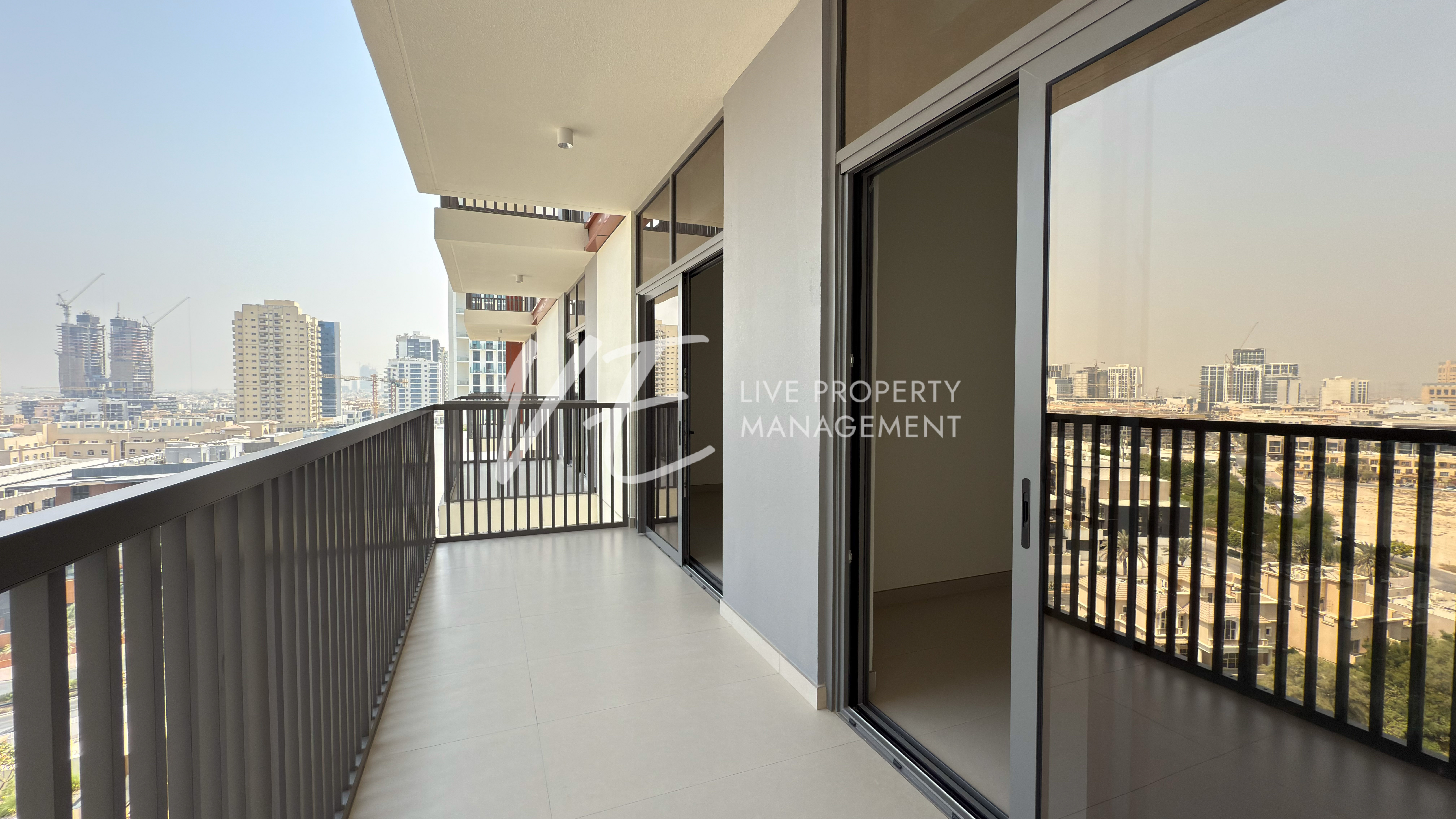 Bright and Modern | Pool View | Spacious Layout