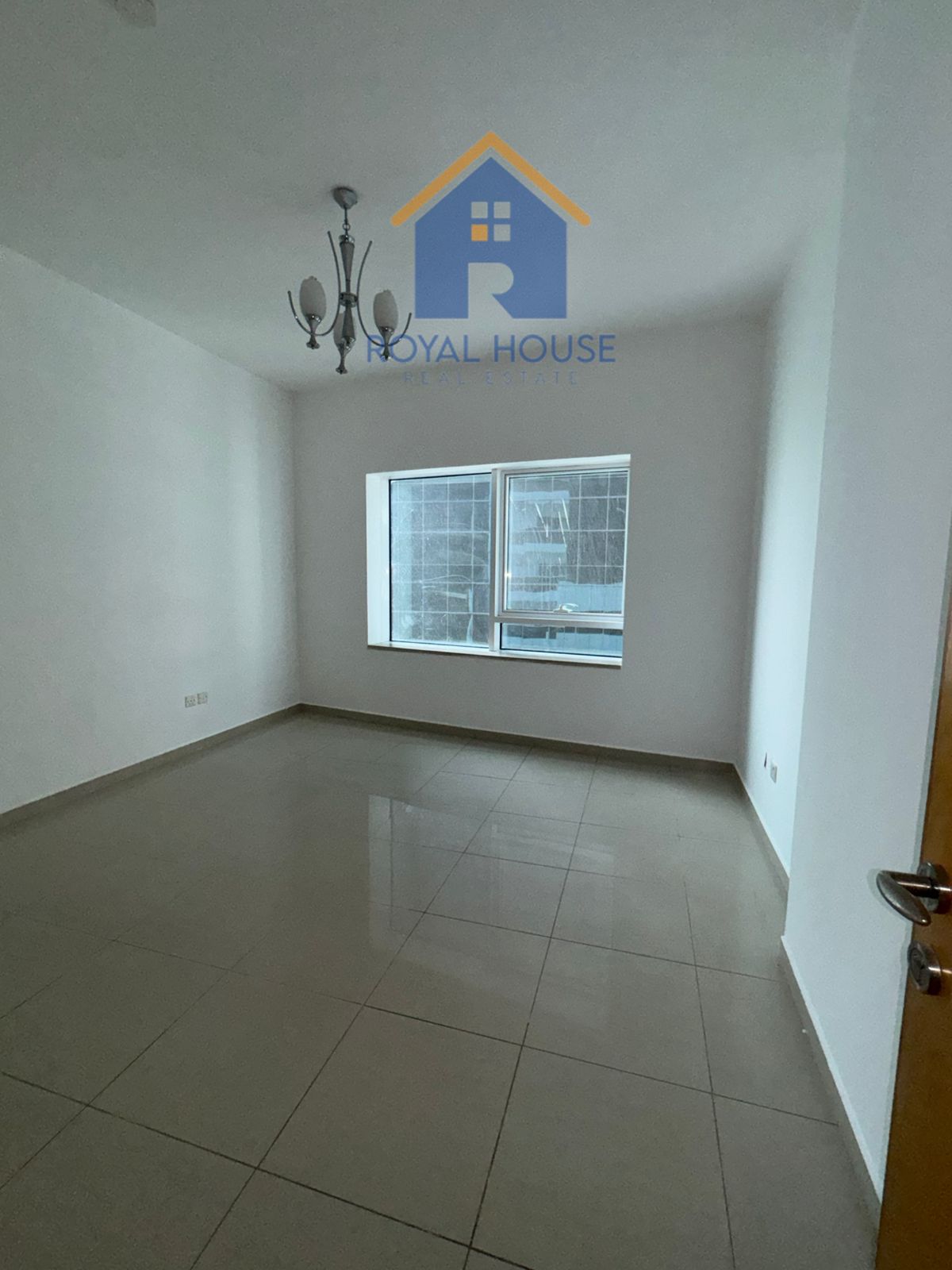 For sale, 2 BHK with covered parking in Al Taawun