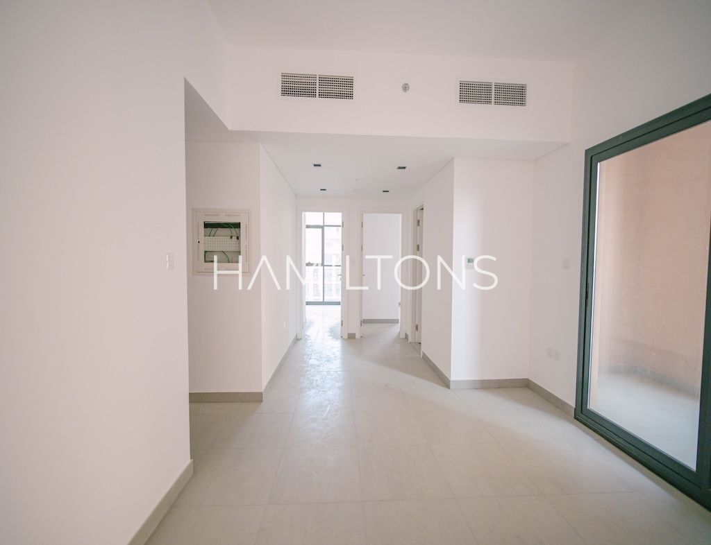 Best Price | Stylish Apartment | Resale