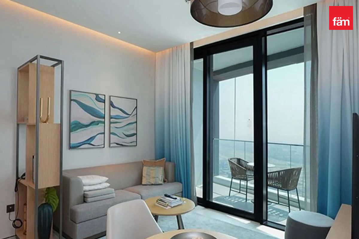 HIGH FLOOR | PRIVATE BEACH |FURNISHED| SERVICED
