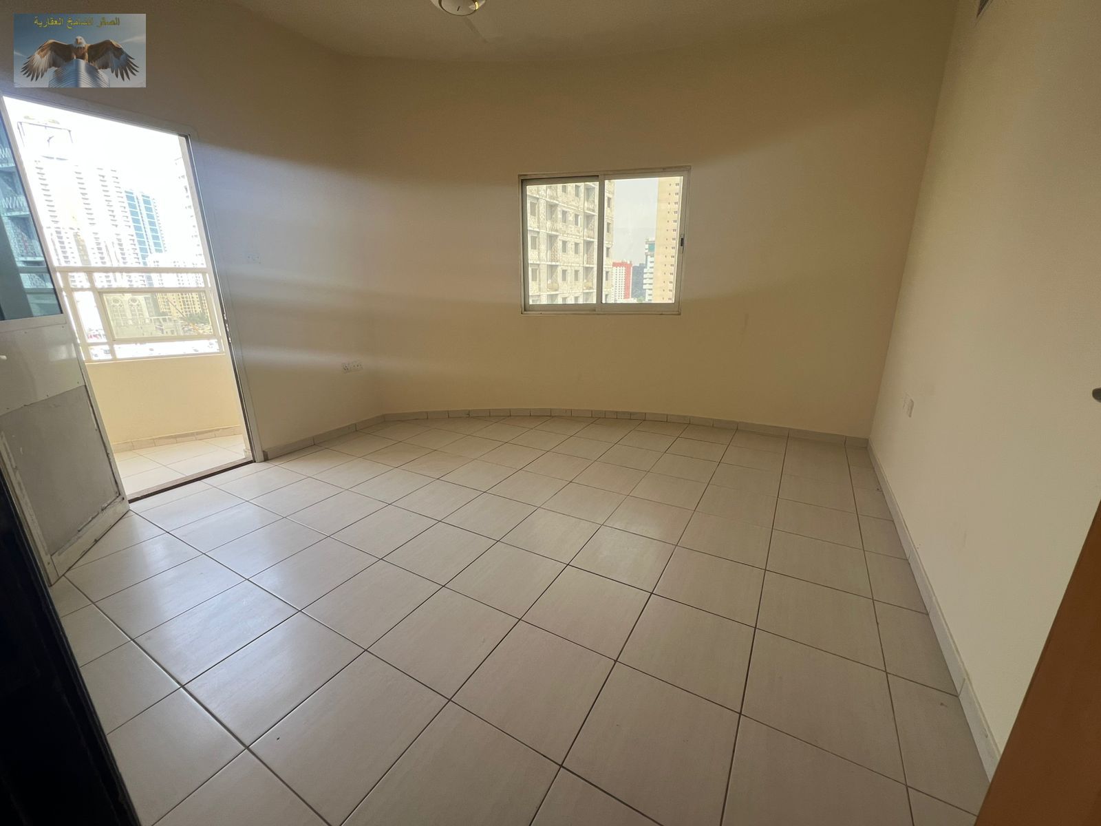 For annual rent in Ajman – a 2-bedroom apartment with hall located in Al Nuaimiyn a priear Afghani Kebab Restaurant and c