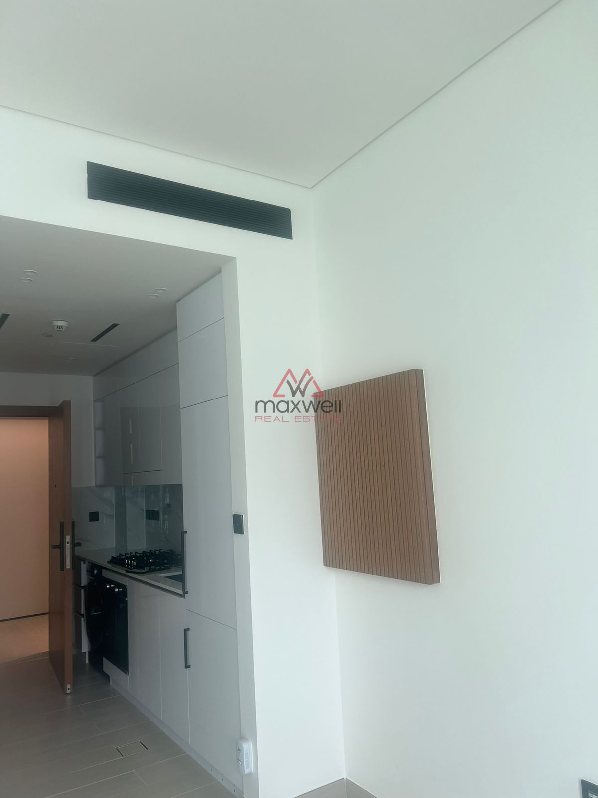 Studio at Binghatti Azure - Family-Friendly Rent