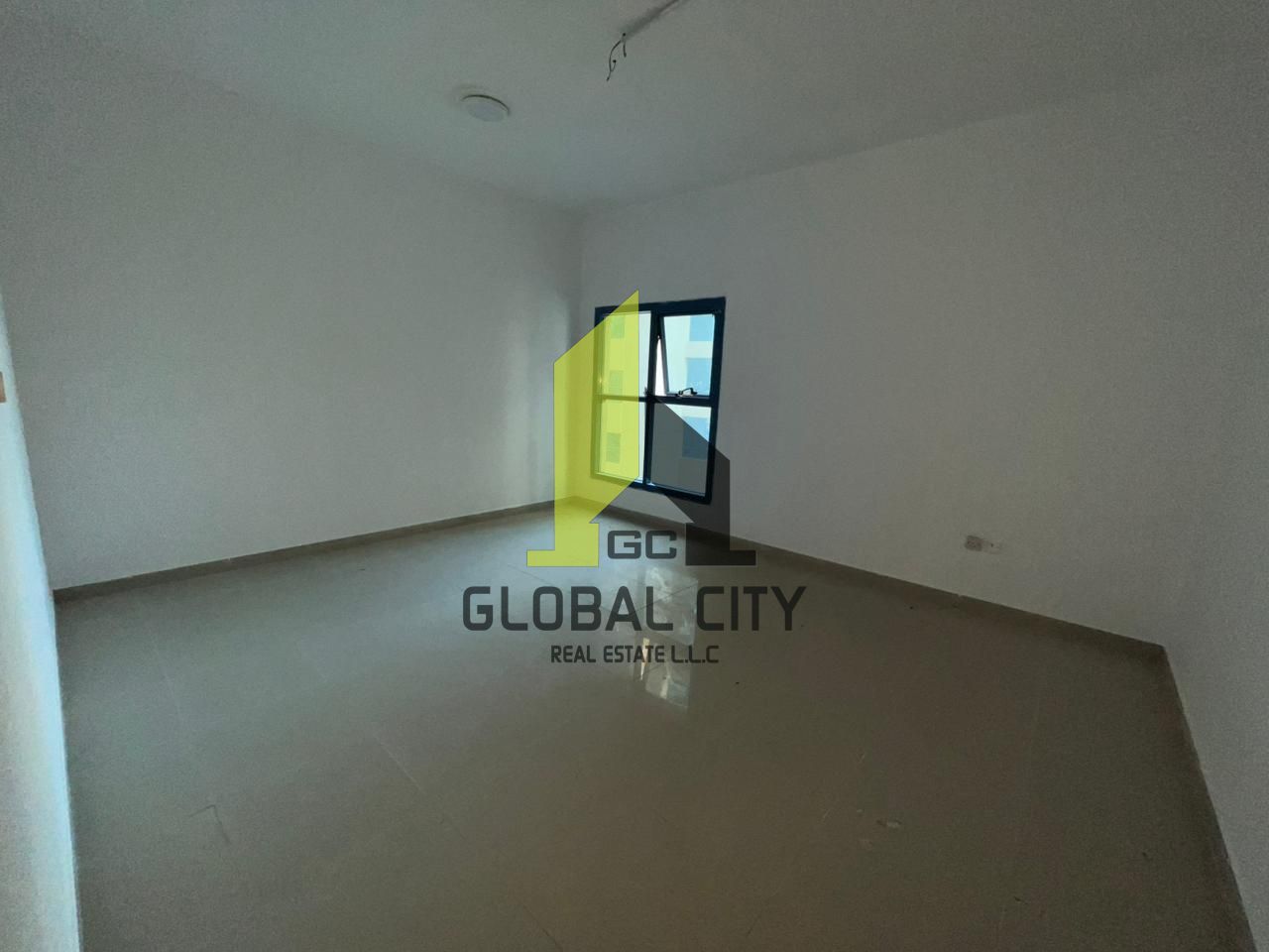 BIG SIZE 2BHK FOR RENT IN AL KHOR TOWERS , OPEN VIEW APARTMENT , WELL MAINTAINED , BLOCK B5 , 40,000 BY 4 PAYMENTS , FOR VIEWING CONTACT US ,,,,,,,,,