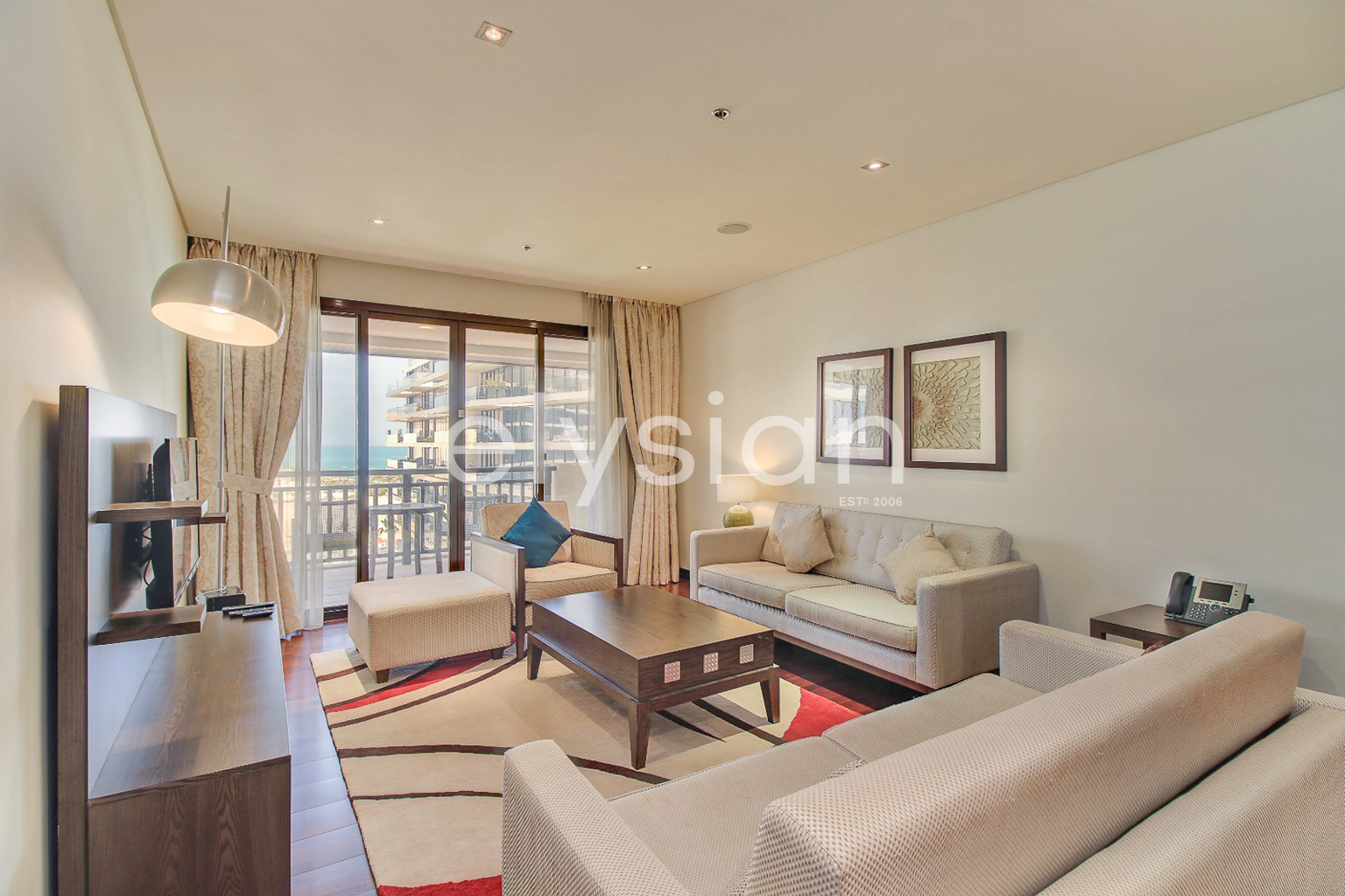 Stunning Location I Sea Views I Beach Access