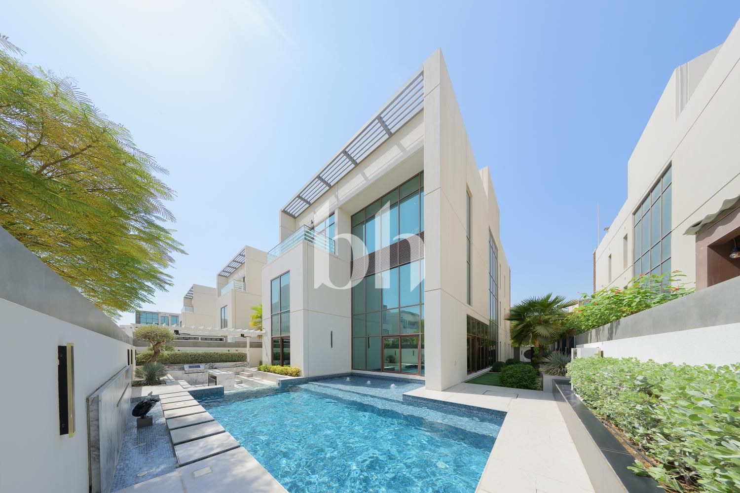 Fully Furnished | Upgraded | Vacant | Exclusive