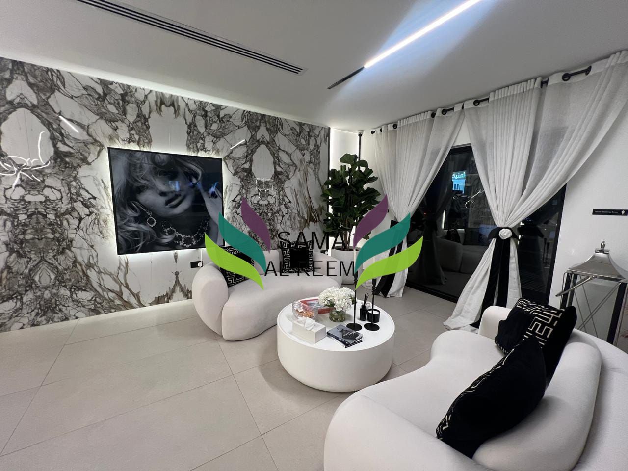 Fully Operational High-End Clinic for Transfer On al Wasl Road