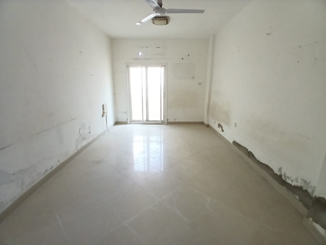 Lavish 1bhk with two bathroom+balcony near ambassador school