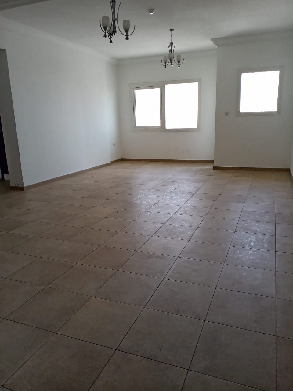 Huge size chiller free 2bhk with Parking Near to King Faisal Road Abu Shagara Sharjah Aed 55k Only