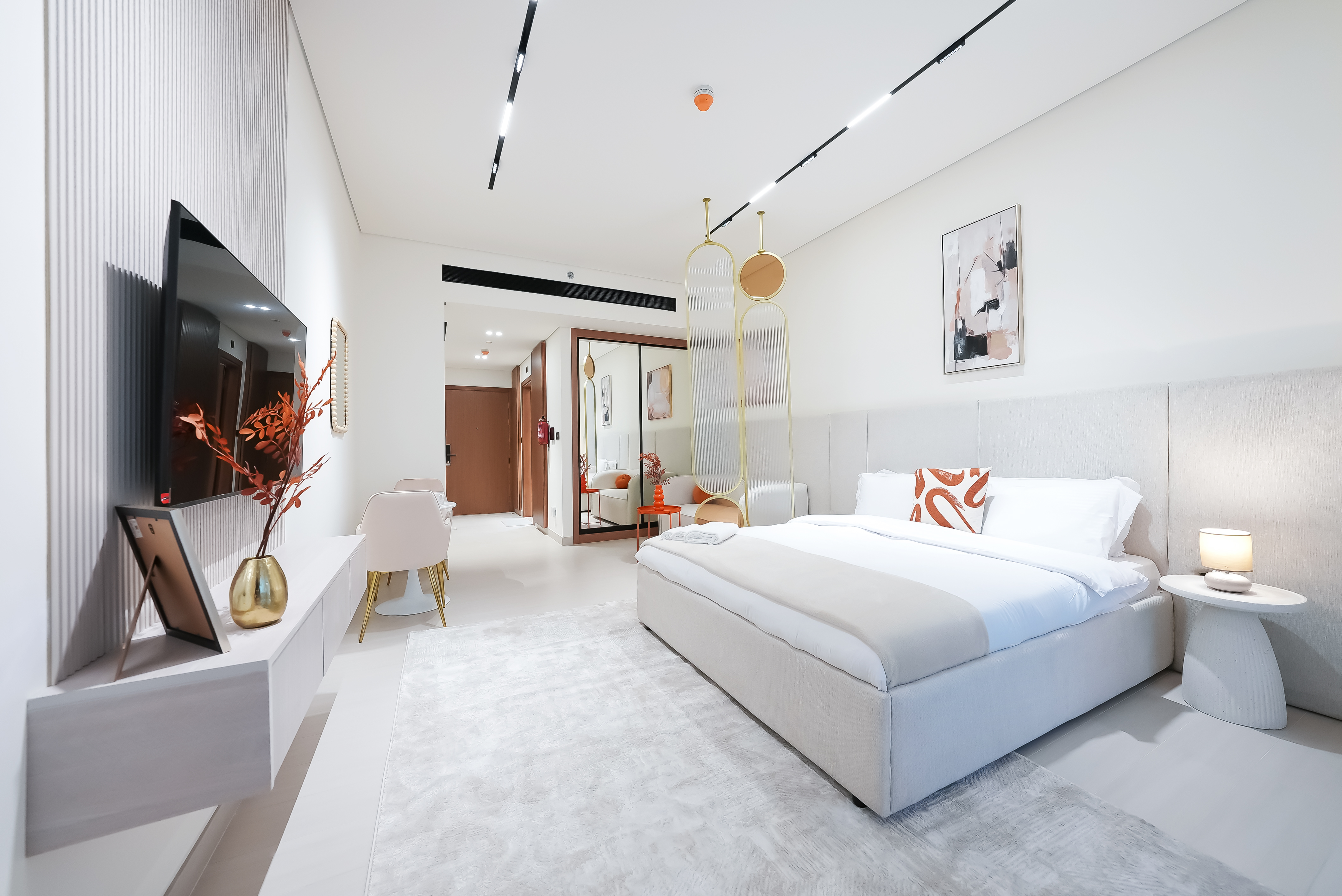 Exclusive Studio Retreat with Jacuzzi | Binghatti Trillionaire Residences, Business Bay
