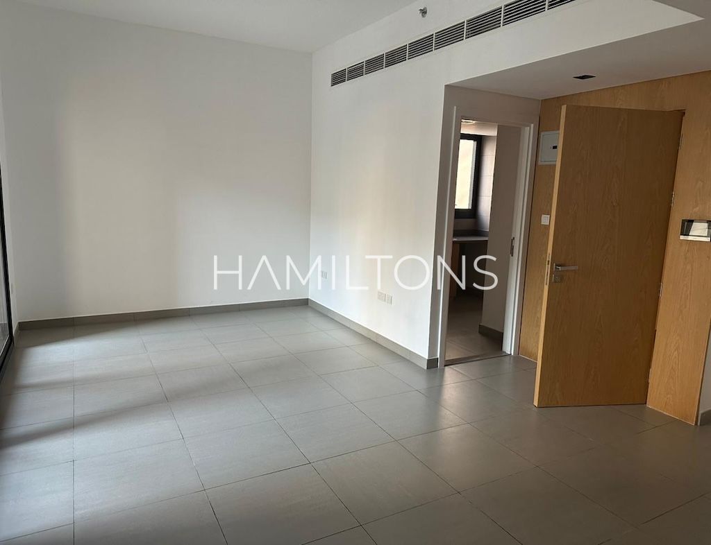 Spacious Apartment | Al Mamsha Community | Resale Opportunity