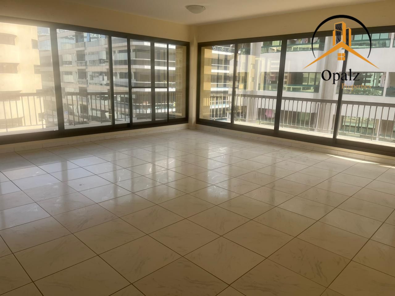 No Commision - Fully Fitted Kitchen •	Excellent finishing •	Huge Balcony •	Swimming Pool •	Separate Kids' Pool •	Sauna (Ladies & Gents)