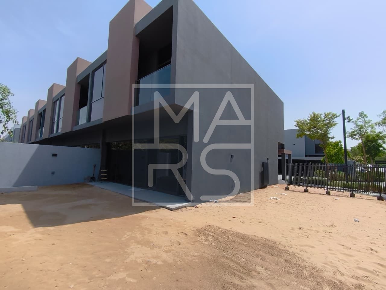 BRAND NEW 3BHK CORNER ALL MASTER BED JUST - 150K4
