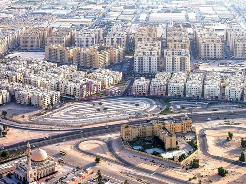 Showroom Plot on Asayel Road | Lease Land
