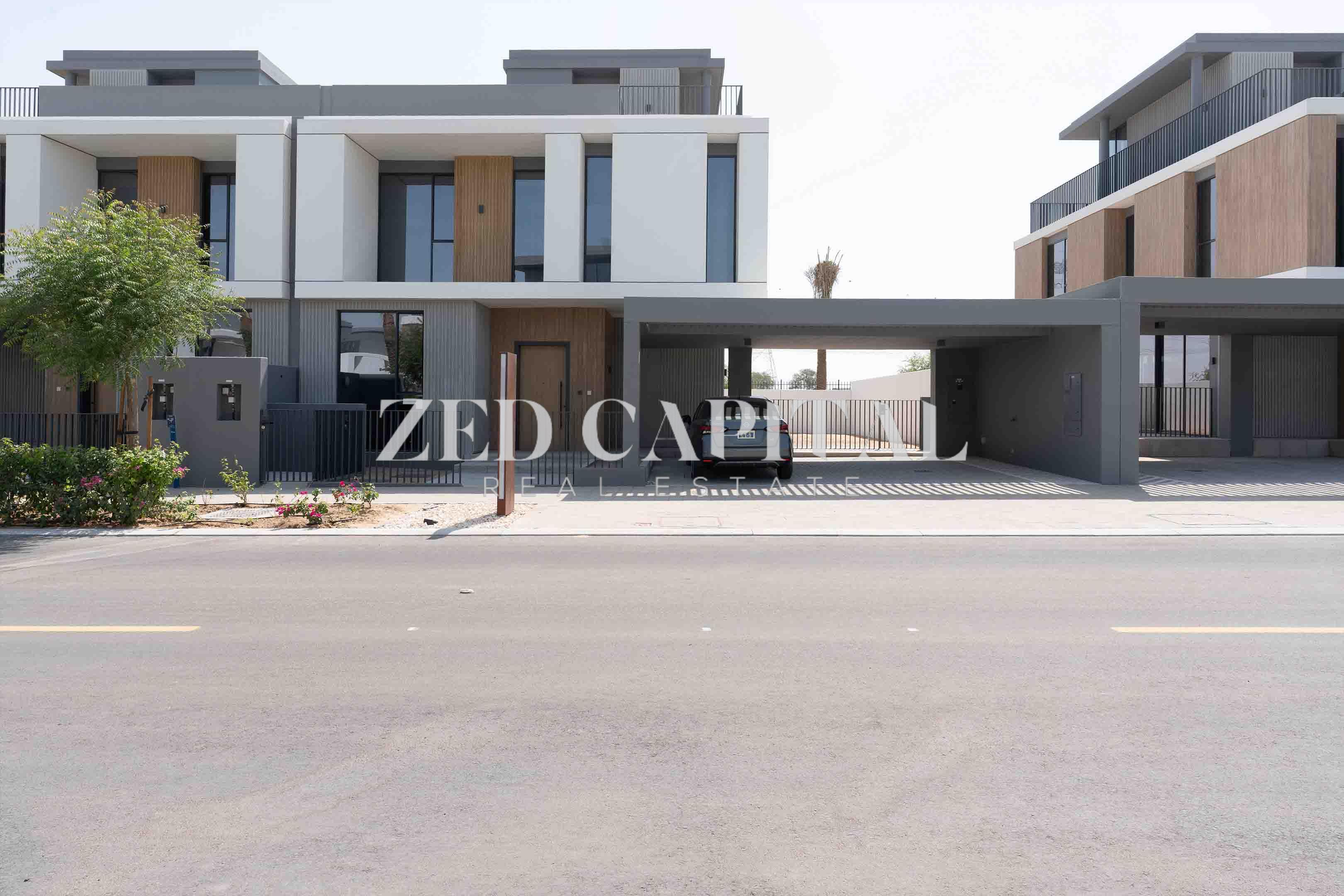 Modern Family Villa | Single Row | Vacant