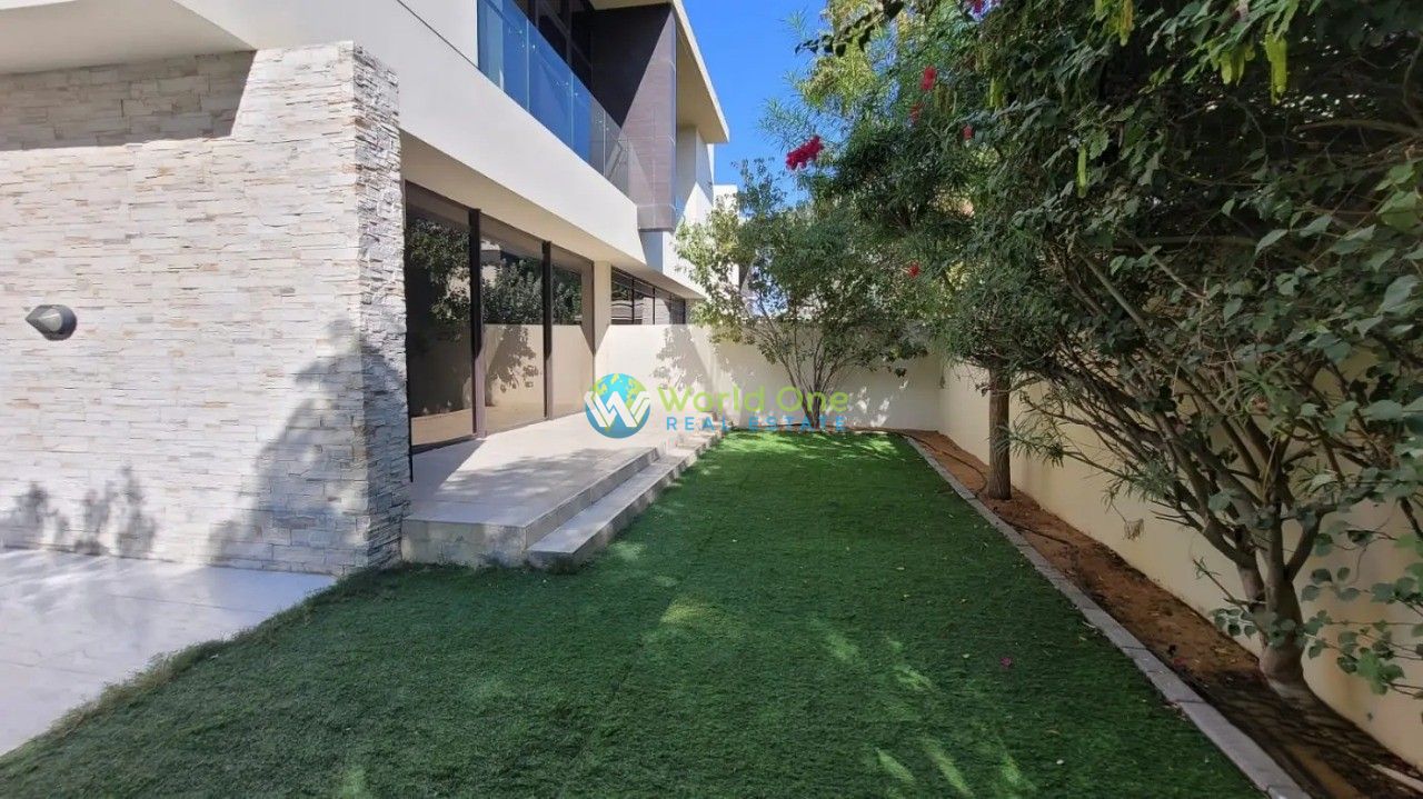 Exclusive Villa | Gated Community | Great Family Home