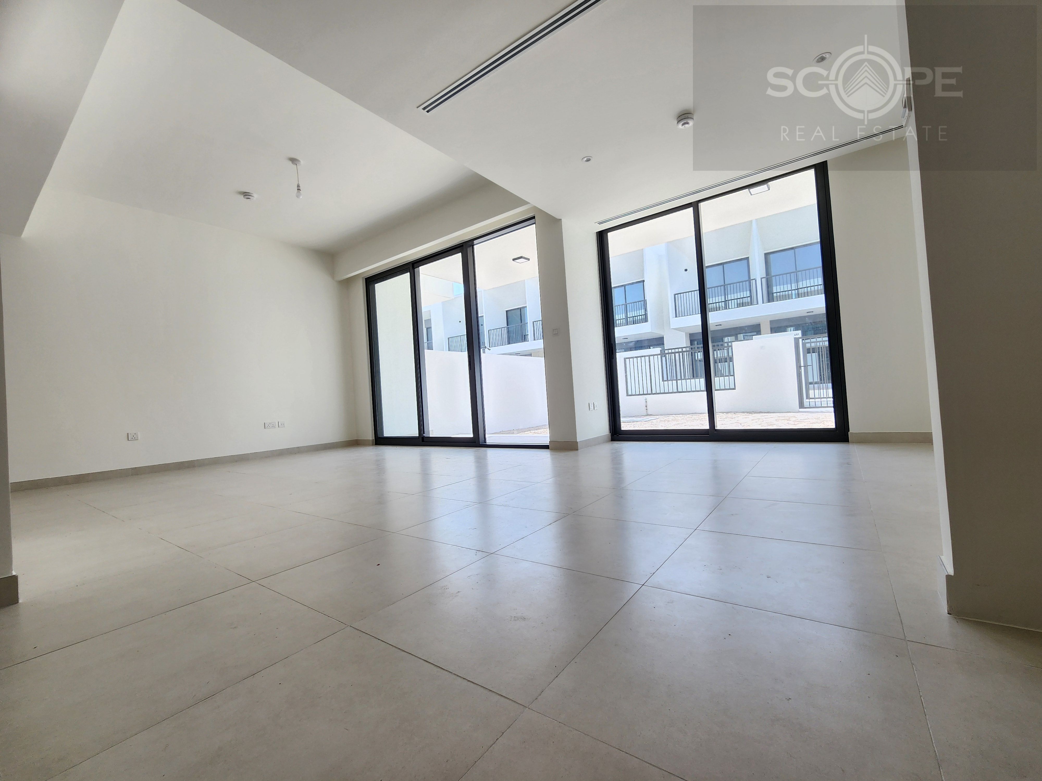 Brand New, Great 3 Bed+M Layout, Maha Townhouses