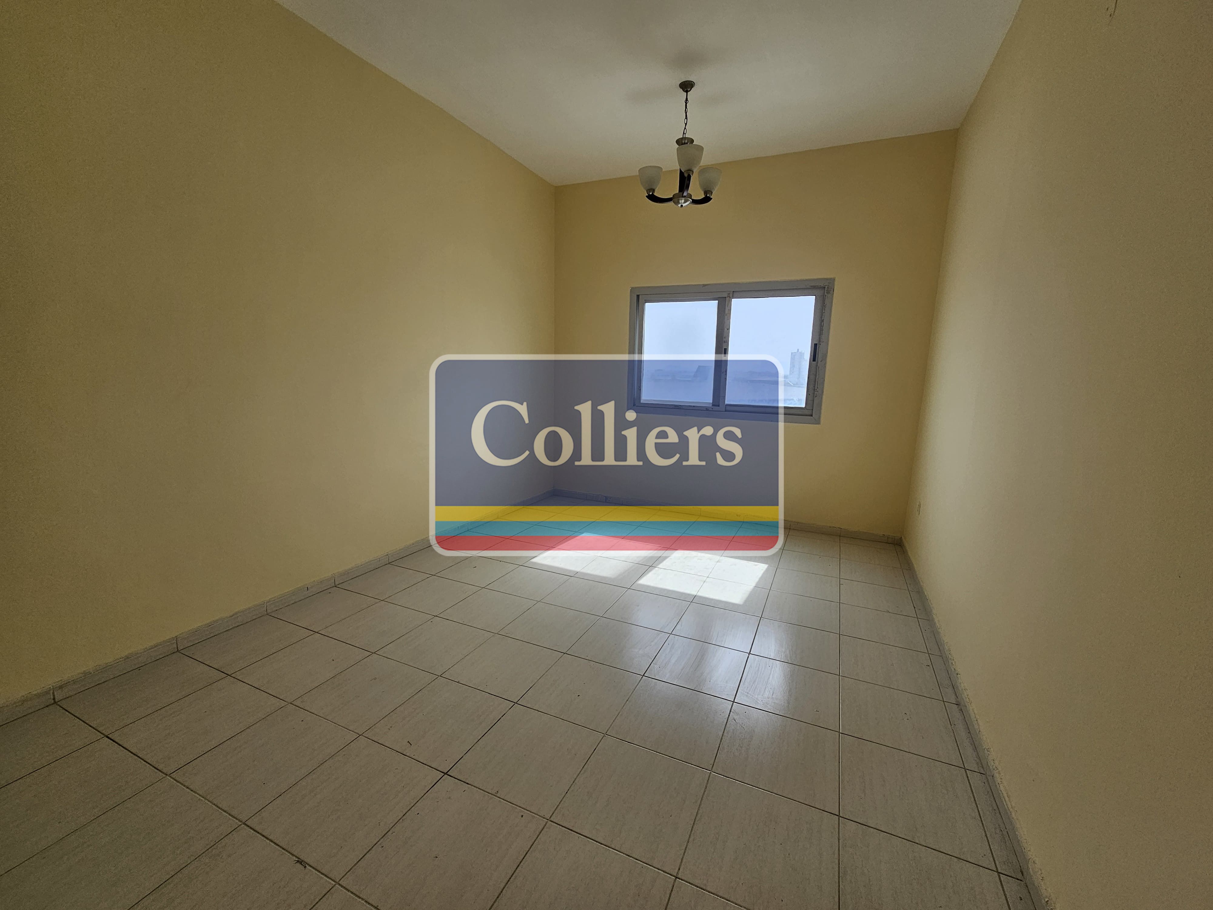 Recently Vacated Studio On A Prime Location