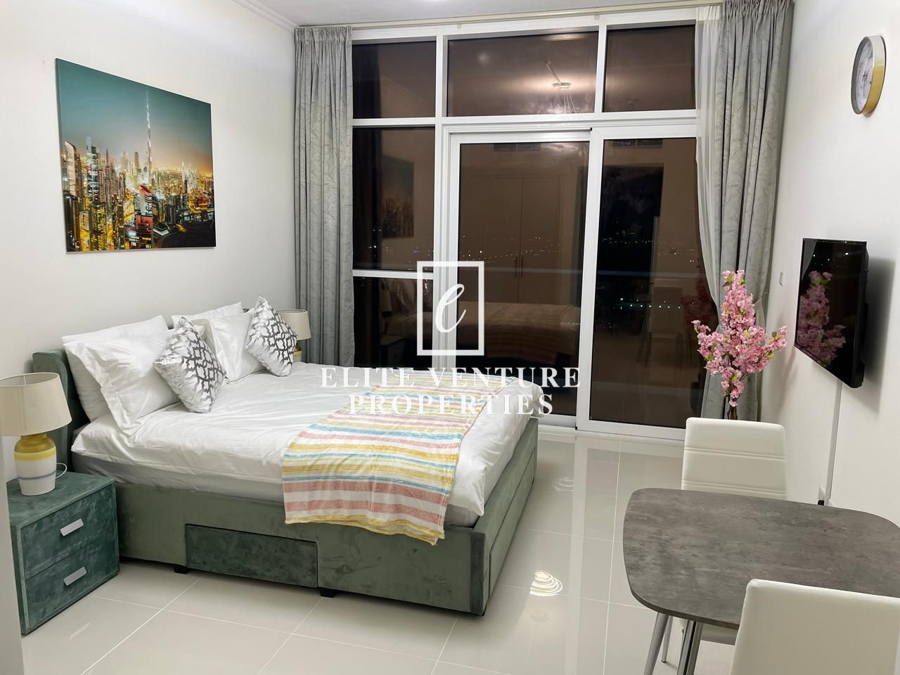 Fully Furnished | Higher floor | Multiple Cheques