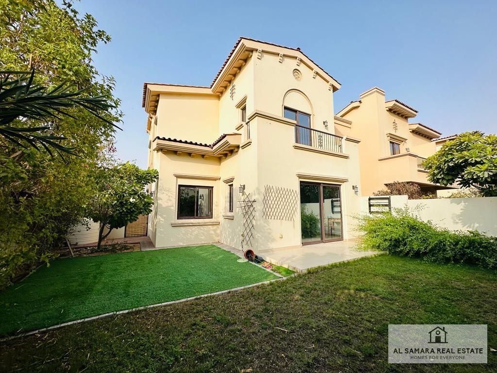 TYPE 2E || CORNER VILLA || SINGLE ROW || PARK FACING