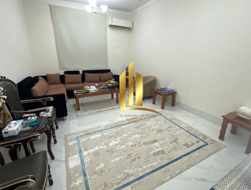 For sale, a house on the main street in Sharjah, Al Sabkha area, opposite Al Nakheelat area, with an area of 5,292 square feet
