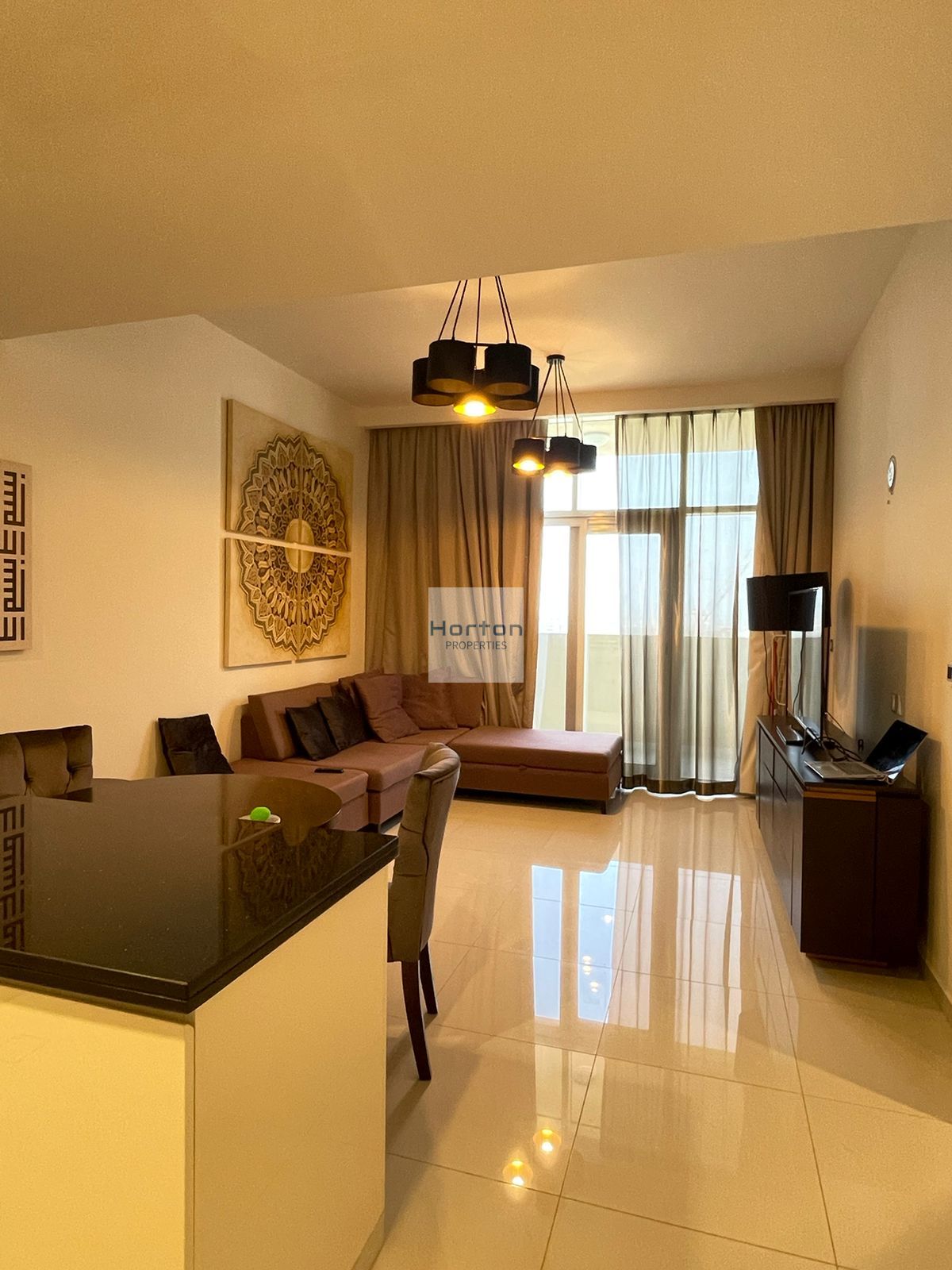 FURNISHED I COMMUNITY VIEW I READY TO MOVE
