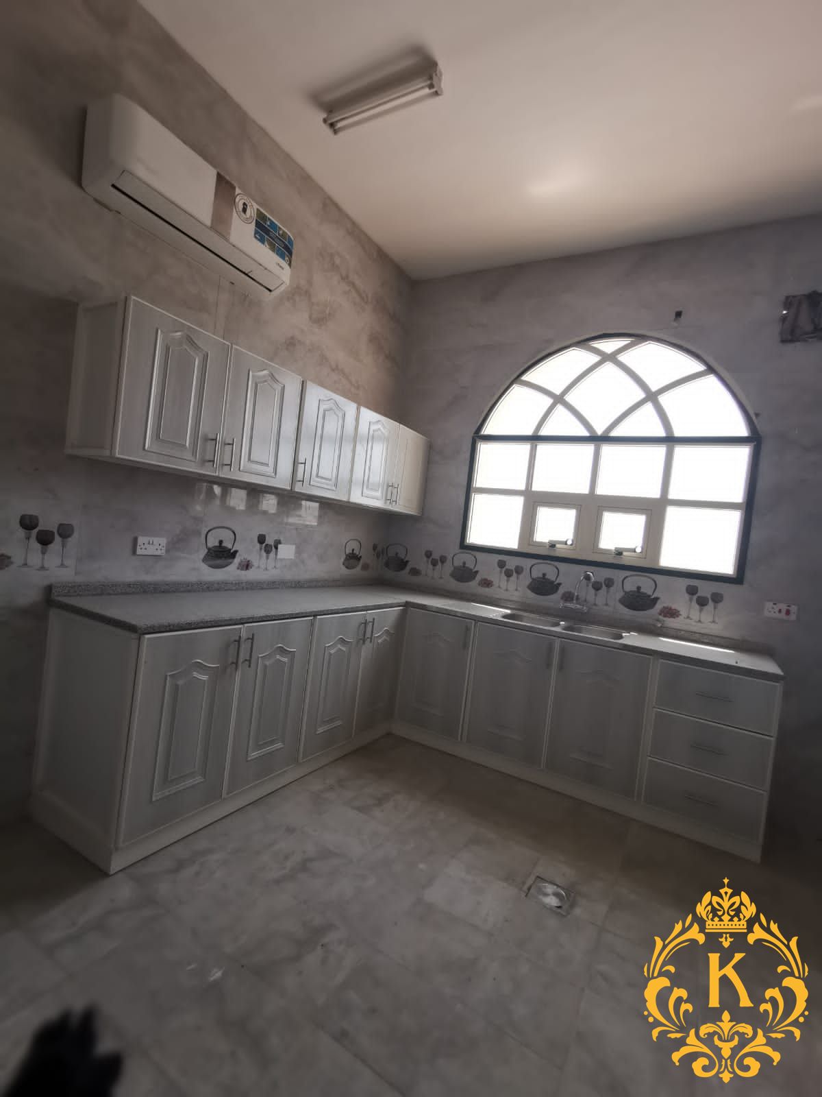 Amazing Location 1 Bed Room And Hall IN 36K For Rent At Al Shamkha