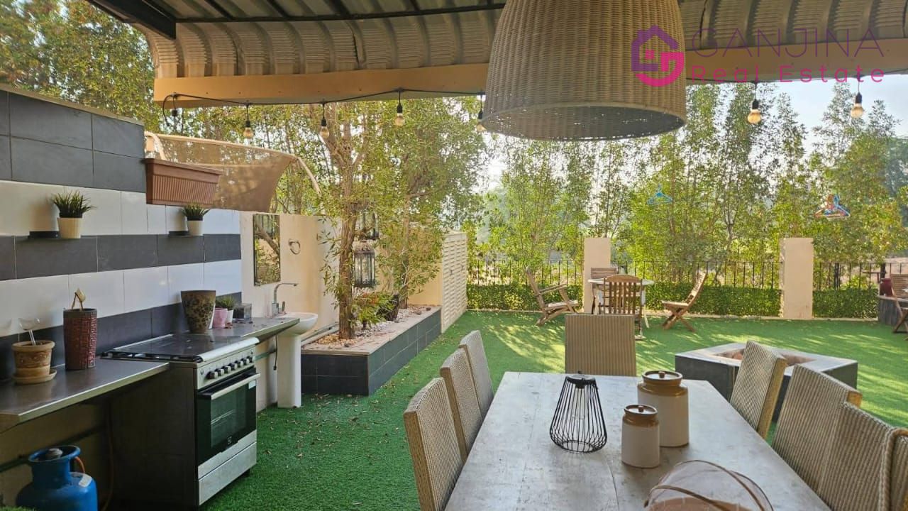 4 BR Villa for Rent in Al Hamra Village | 4 Cheques