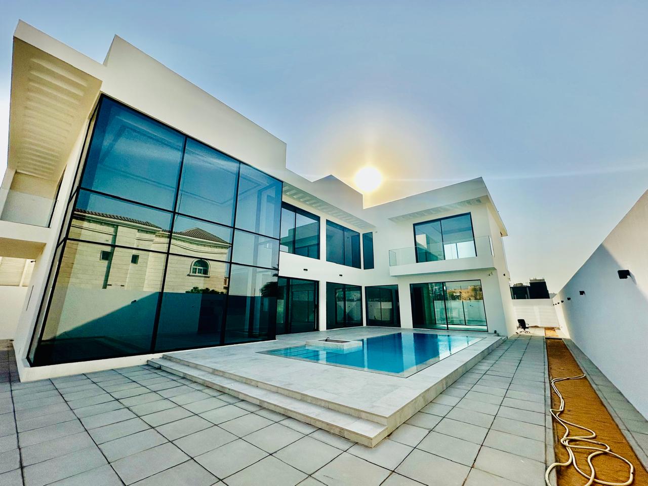 Brand-New Luxury Villa with Private Pool For Rent