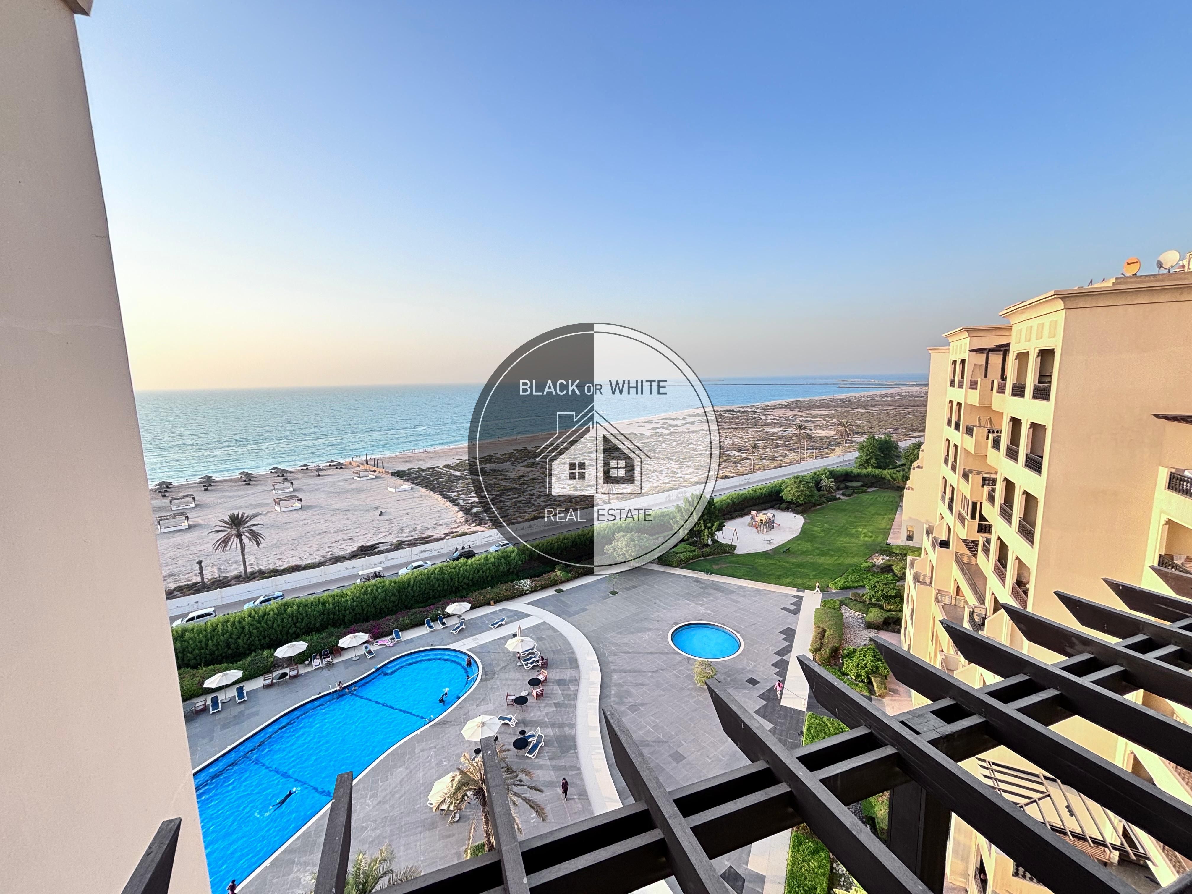 Elegant 2BHK in Marina Apartments Fully Furnished