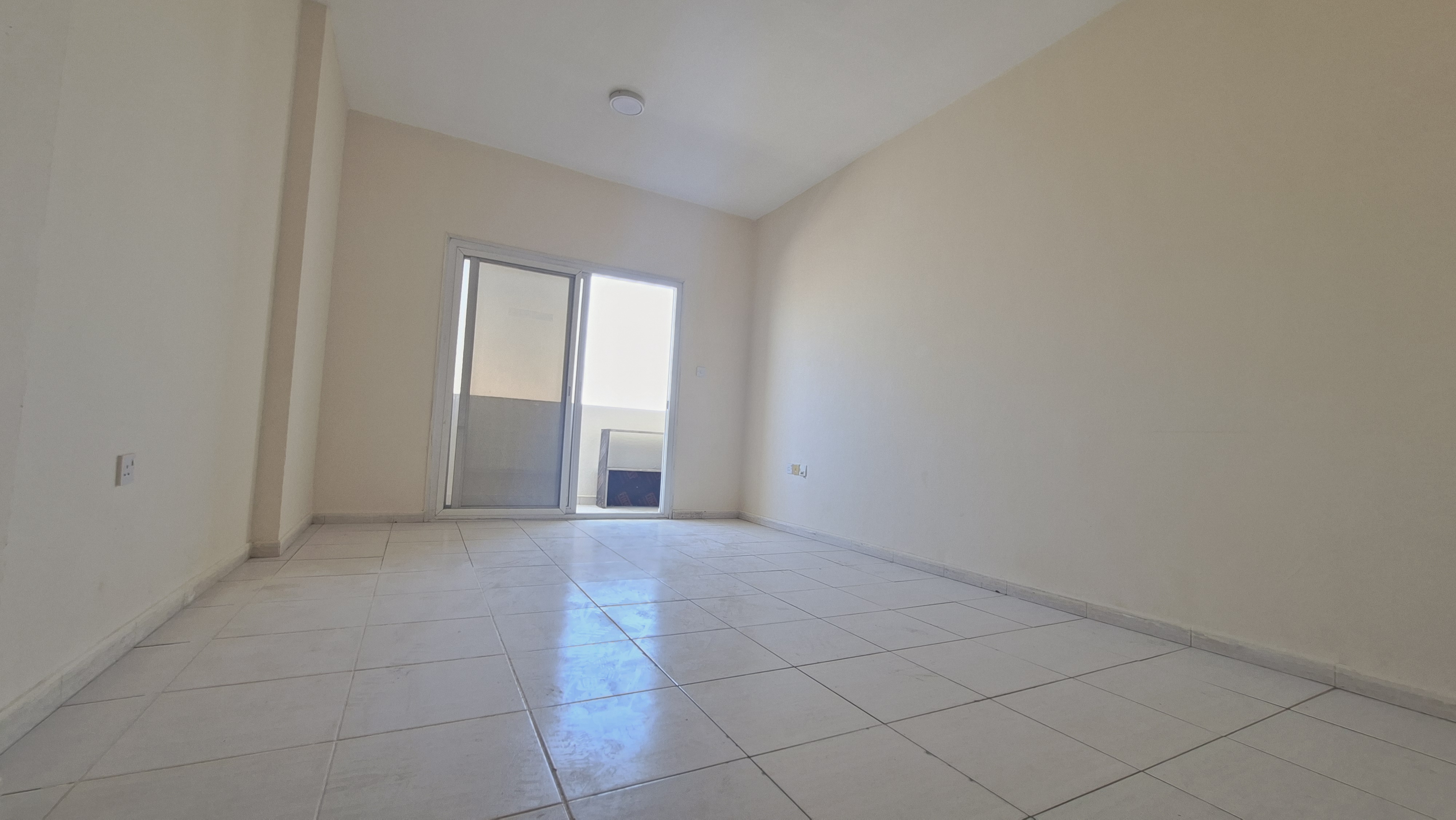 Very big Luxury 2. bhk APARTMENT with balcony