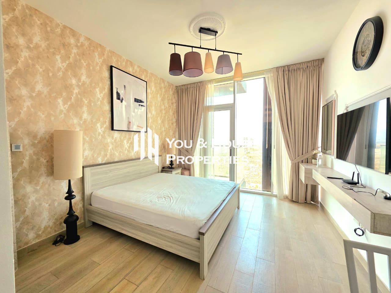 Fully Furnished Studio | Higher Floor I Ready to Move