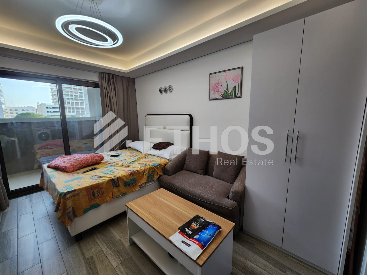 Fully Furnished | Vacant | Prime Location