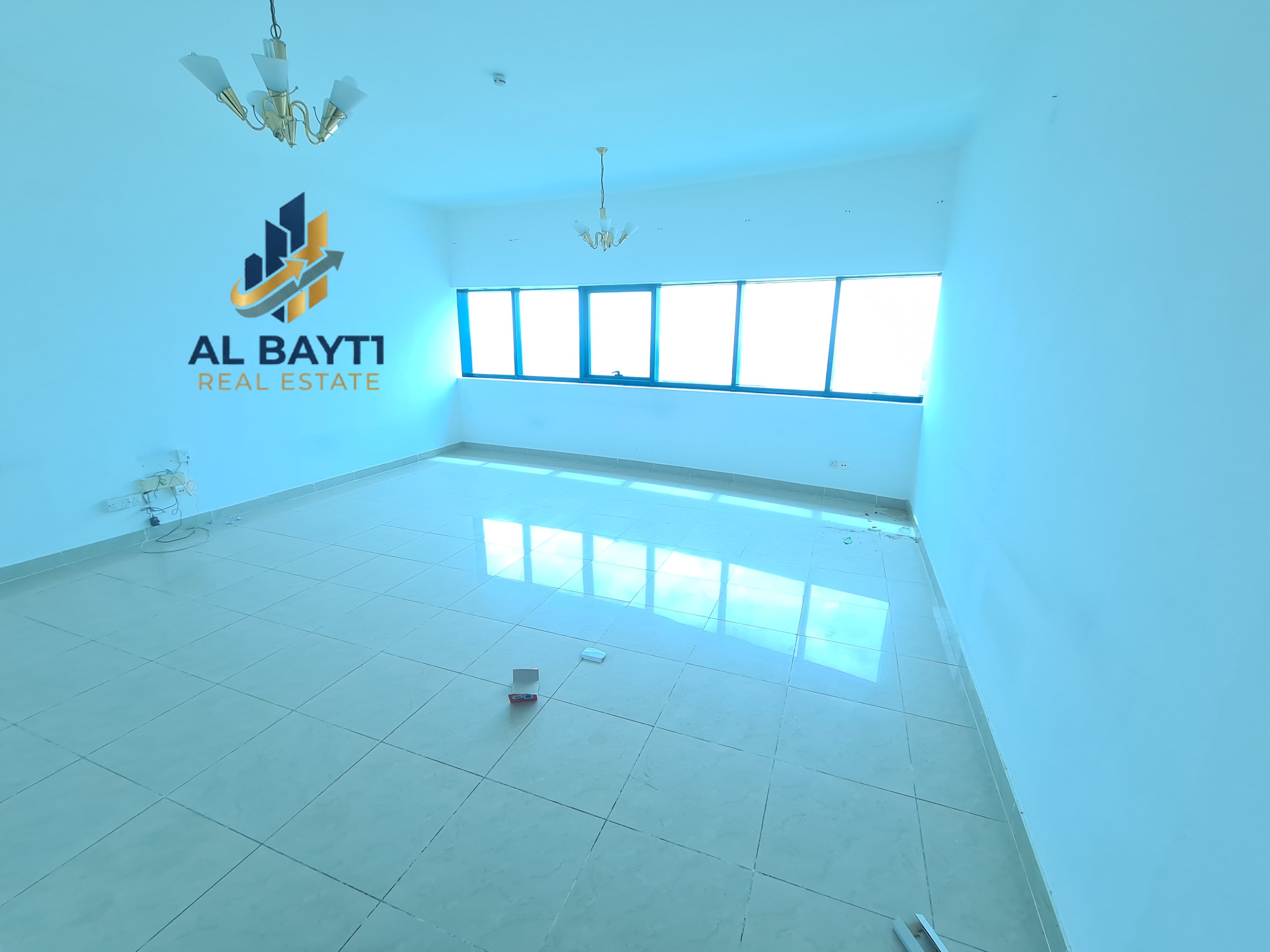 Huge Size 2BHK Sea View Ready to move 15 days Free Gym Swimming pool Free Maid Room Store Room 6 payments only 65k