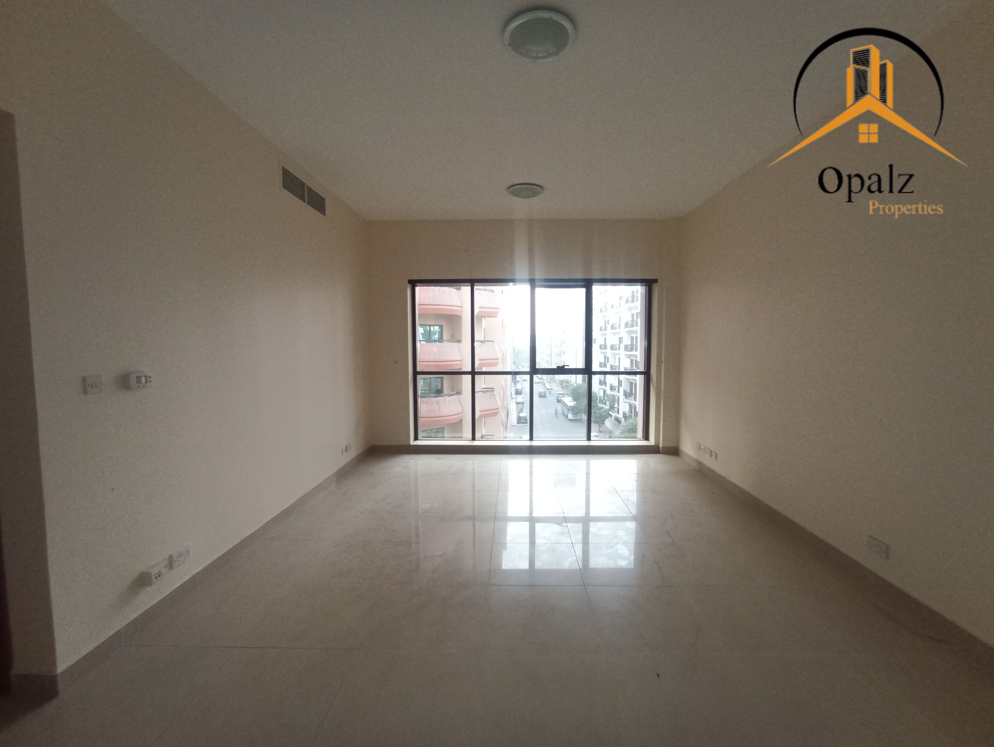 No Commission | Bright & Spacious 4BR + Maid's Room | 2 Parkings | Only for Families