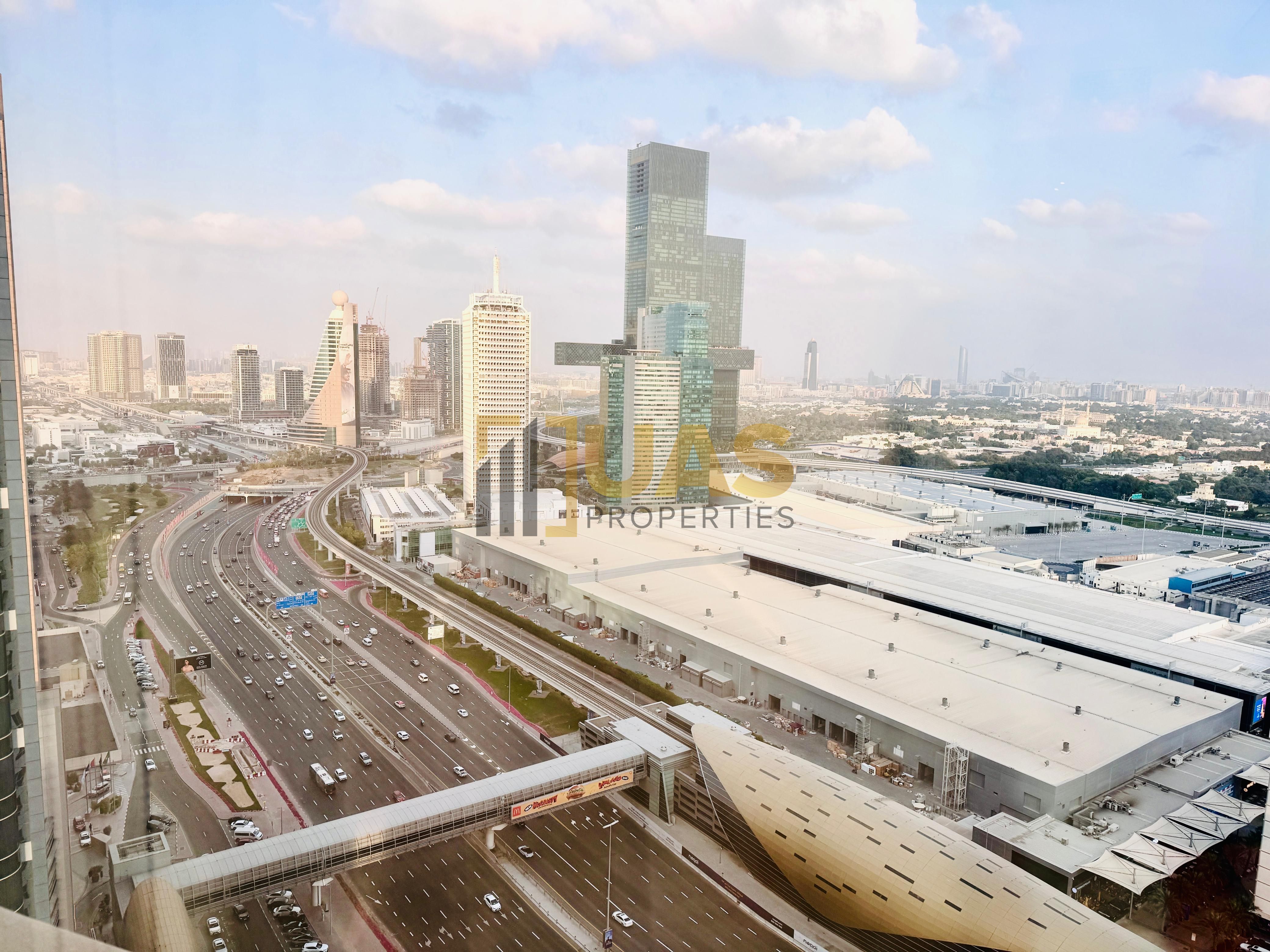 Spacious Luxury and Fully Furnished 2 BHK, Park Place Tower SZR