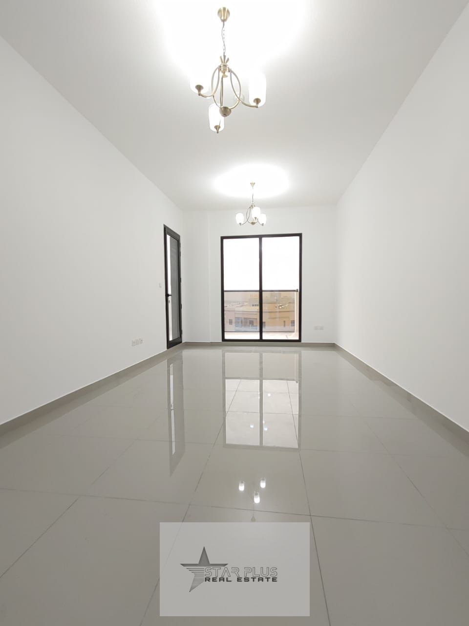 A VERY SPACIOUS 3 BEDROOM PENTHOUSE WITH ALL MASTER ROOM BIG TERRIS AND ALL AMINITIES. NEAR TO THE EXIT AND MARKET JUST FOR 110K IN AL WARQA 1